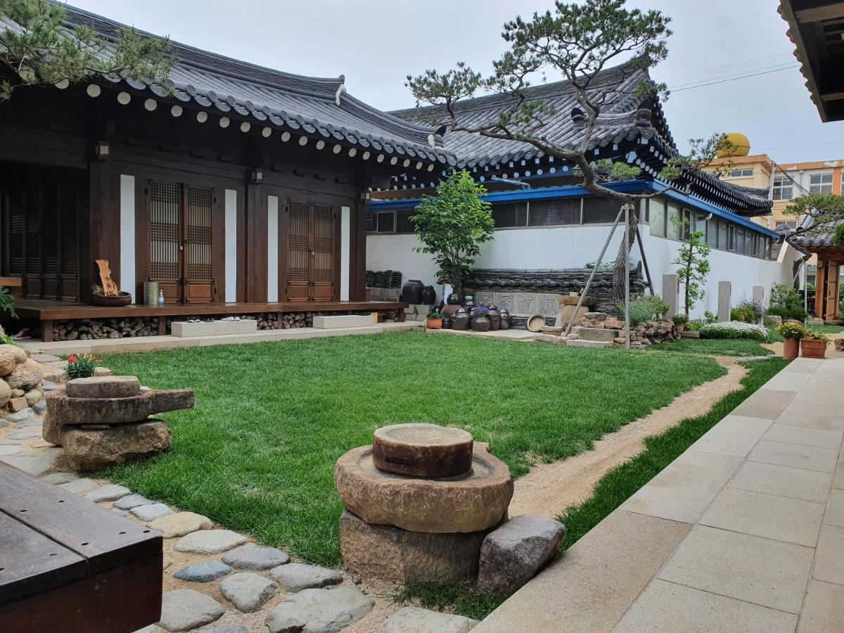 Hanokinn Gyeongju Exterior photo